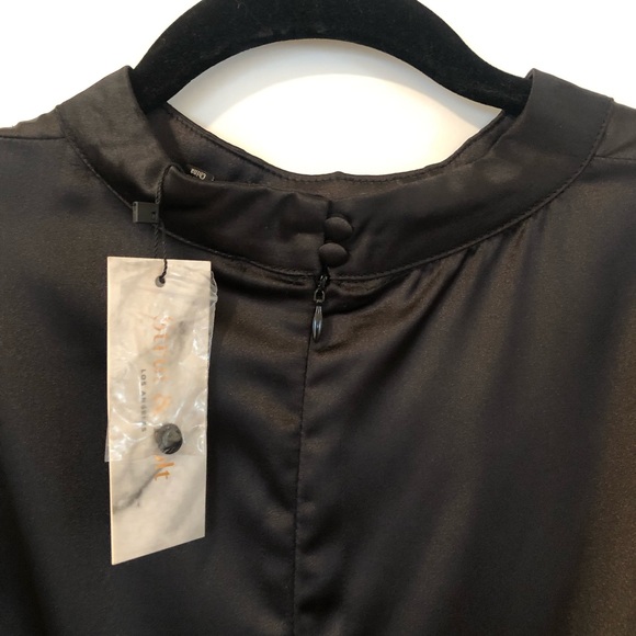 NWT Strut & Bolt Satin Tie-back Blouse - Picture 4 of 7